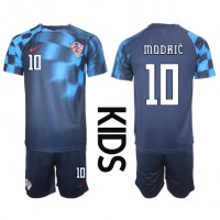 Kroatien Luka Modric #10 Bortadräkt Barn VM 2022 Kortärmad (+ Korta byxor)